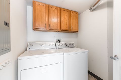 Tiny photo for 201 W Brush Hill Road #107, Elmhurst, IL 60126 (MLS # 12486172)