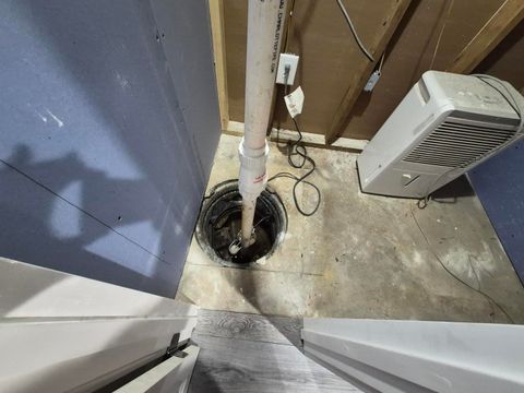 Tiny photo for 101 N 6th Avenue, New Windsor, IL 61465 (MLS # 12613146)