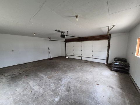 Tiny photo for 101 N 6th Avenue, New Windsor, IL 61465 (MLS # 12613146)