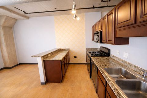 Tiny photo for 1550 S Blue Island Avenue #721, Chicago, IL 60608 (MLS # 12616494)
