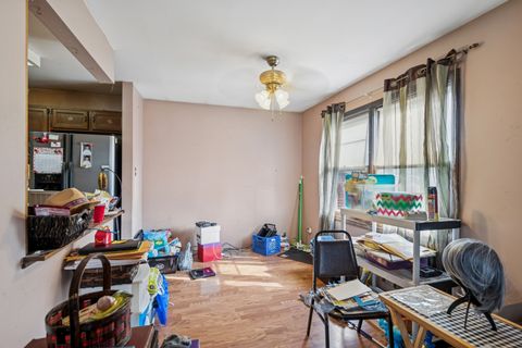 Tiny photo for 2155 College Drive, Glendale Heights, IL 60139 (MLS # 12496856)