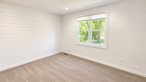 Tiny photo for 14925 Riverside Drive, South Holland, IL 60473 (MLS # 12776632)