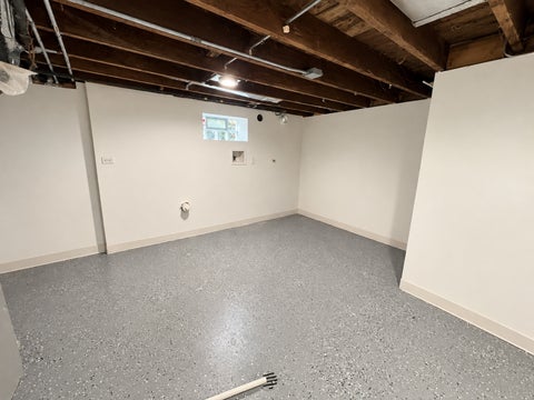 Tiny photo for 14925 Riverside Drive, South Holland, IL 60473 (MLS # 12776632)