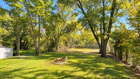 Tiny photo for 14925 Riverside Drive, South Holland, IL 60473 (MLS # 12776632)