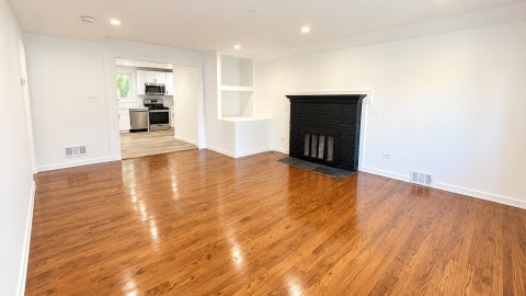 Tiny photo for 14925 Riverside Drive, South Holland, IL 60473 (MLS # 12776632)