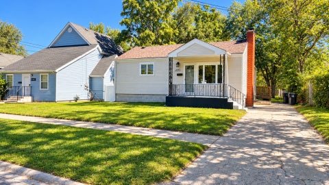 Tiny photo for 14925 Riverside Drive, South Holland, IL 60473 (MLS # 12776632)