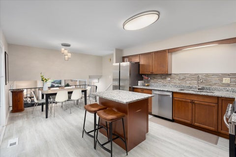 Tiny photo for 5 Redstart Road, Naperville, IL 60565 (MLS # 12774582)