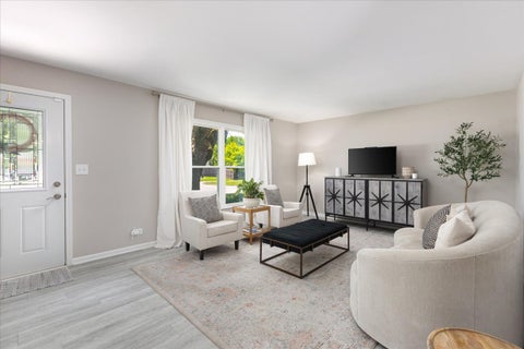Tiny photo for 5 Redstart Road, Naperville, IL 60565 (MLS # 12774582)