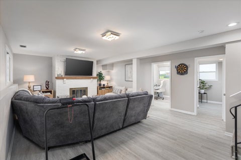 Tiny photo for 5 Redstart Road, Naperville, IL 60565 (MLS # 12774582)