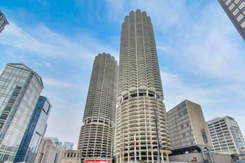 Photo of 300 N State Street #2305, Chicago, IL 60654 (MLS # 12529166)