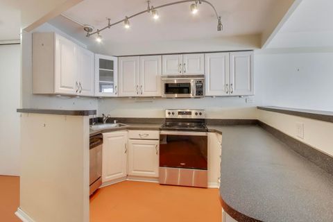 Tiny photo for 300 N State Street #2305, Chicago, IL 60654 (MLS # 12529166)