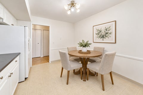 Tiny photo for 701 Ridge Road #3B, Wilmette, IL 60091 (MLS # 12782955)