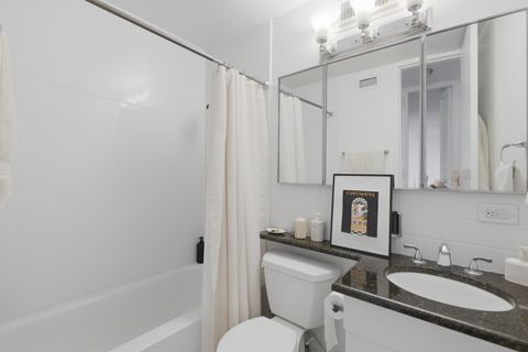 Tiny photo for 720 W Gordon Terrace #11A, Chicago, IL 60613 (MLS # 12586762)