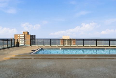 Tiny photo for 720 W Gordon Terrace #11A, Chicago, IL 60613 (MLS # 12586762)