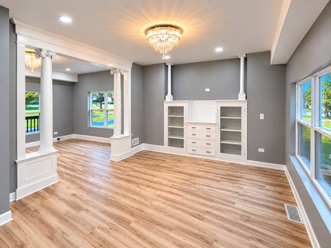 Tiny photo for 159 N Evergreen Avenue, Kankakee, IL 60901 (MLS # 12771303)