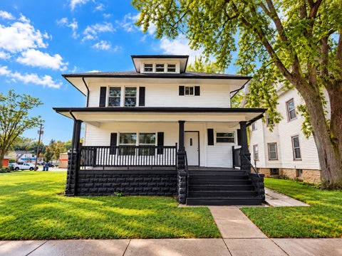 Photo of 159 N Evergreen Avenue, Kankakee, IL 60901 (MLS # 12771303)