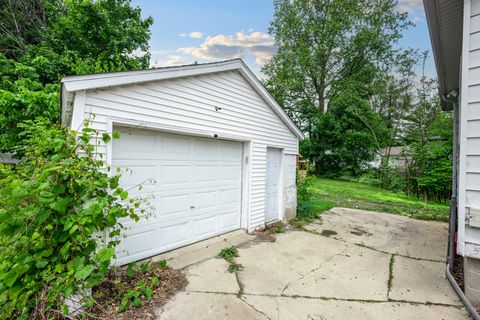 Tiny photo for 711 S 4th Street, DeKalb, IL 60115 (MLS # 12653603)