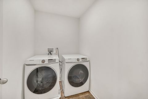 Tiny photo for 60 Grey Wolf Drive, Wheeling, IL 60090 (MLS # 12593585)