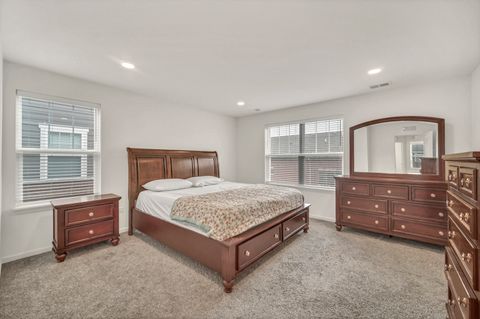 Tiny photo for 60 Grey Wolf Drive, Wheeling, IL 60090 (MLS # 12593585)