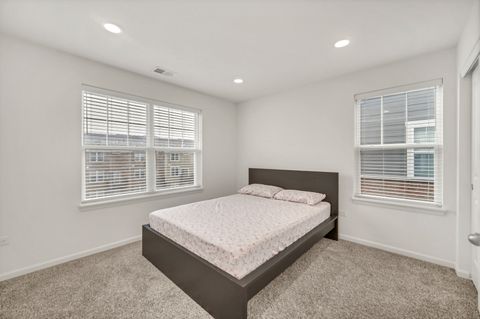 Tiny photo for 60 Grey Wolf Drive, Wheeling, IL 60090 (MLS # 12593585)