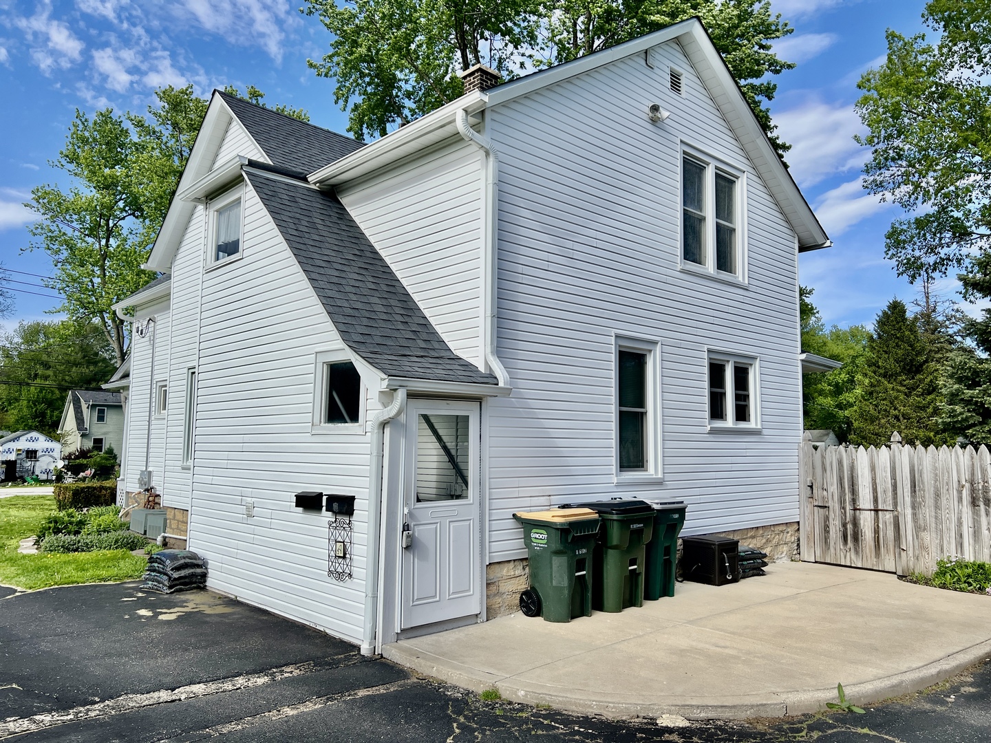 830 Garfield Avenue UP