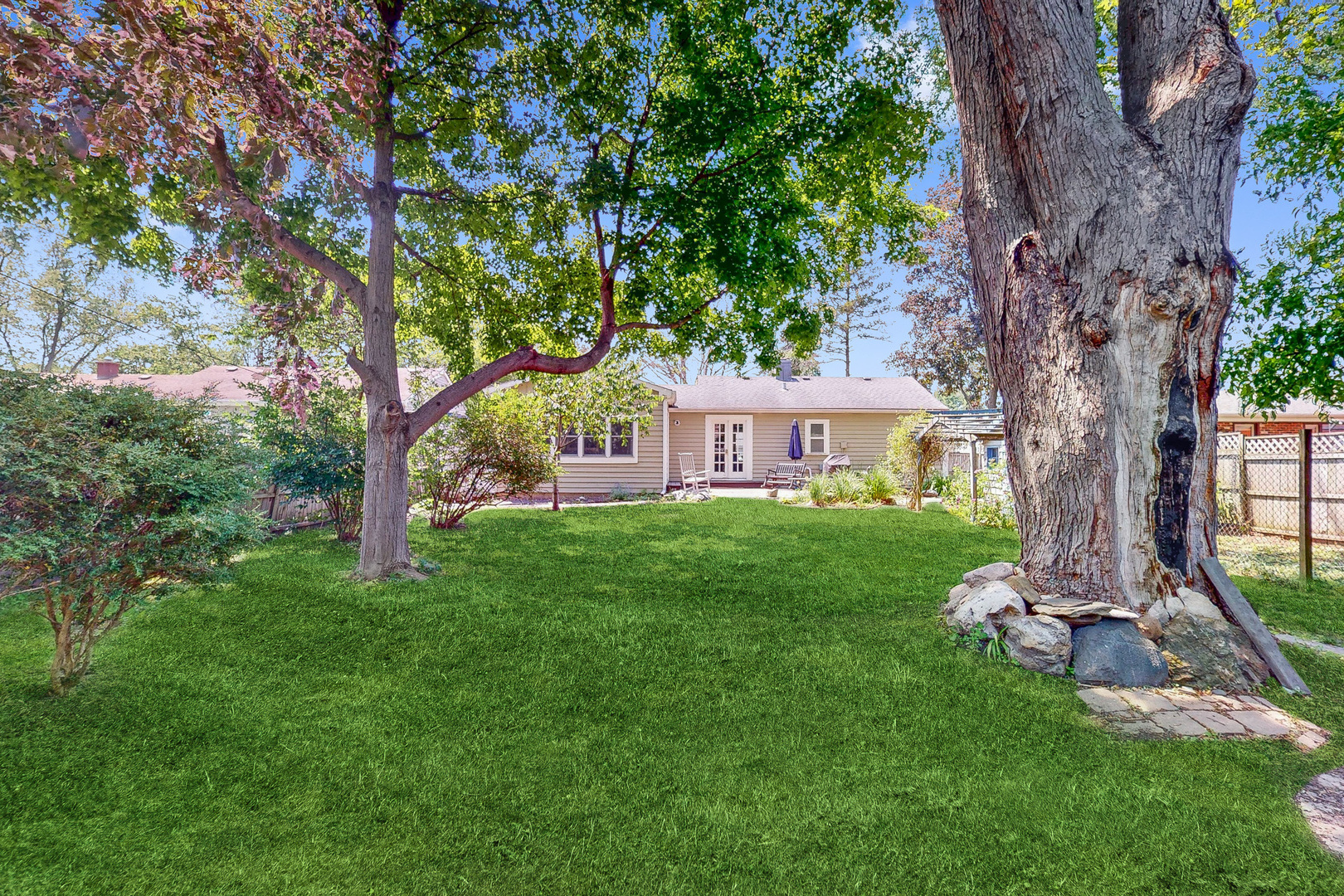 1608 Pleasant Avenue