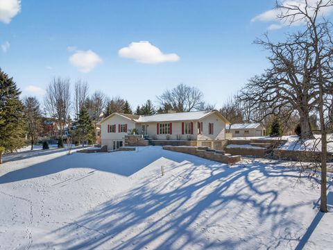 Tiny photo for 18N741 WestHill Road, Dundee, IL 60118 (MLS # 12549328)