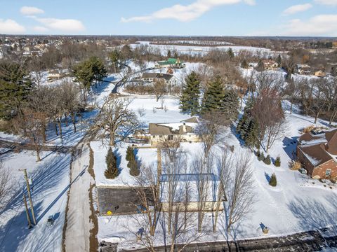 Tiny photo for 18N741 WestHill Road, Dundee, IL 60118 (MLS # 12549328)