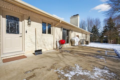 Tiny photo for 18N741 WestHill Road, Dundee, IL 60118 (MLS # 12549328)