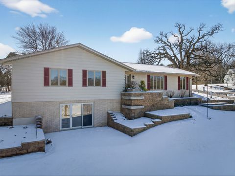 Tiny photo for 18N741 WestHill Road, Dundee, IL 60118 (MLS # 12549328)