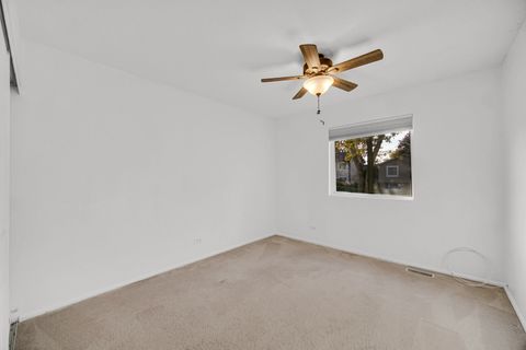Tiny photo for 5763 Edison Circle, Hanover Park, IL 60133 (MLS # 12507934)