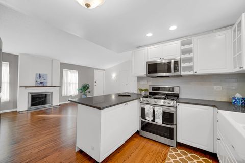 Tiny photo for 5763 Edison Circle, Hanover Park, IL 60133 (MLS # 12507934)