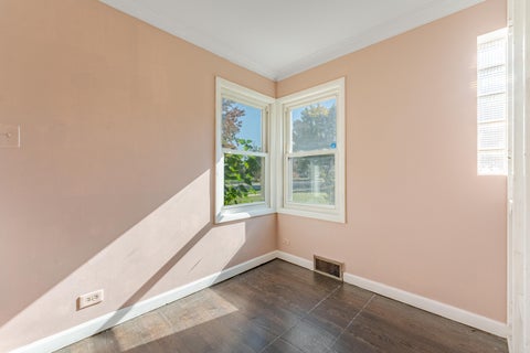 Tiny photo for 4418 Madison Avenue, Brookfield, IL 60513 (MLS # 12797370)