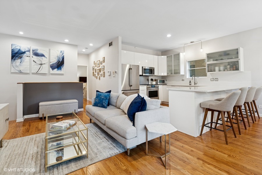 2132 W Evergreen Avenue 1D
