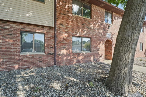 Tiny photo for 1202 Dean Drive #3, Urbana, IL 61802 (MLS # 12763496)