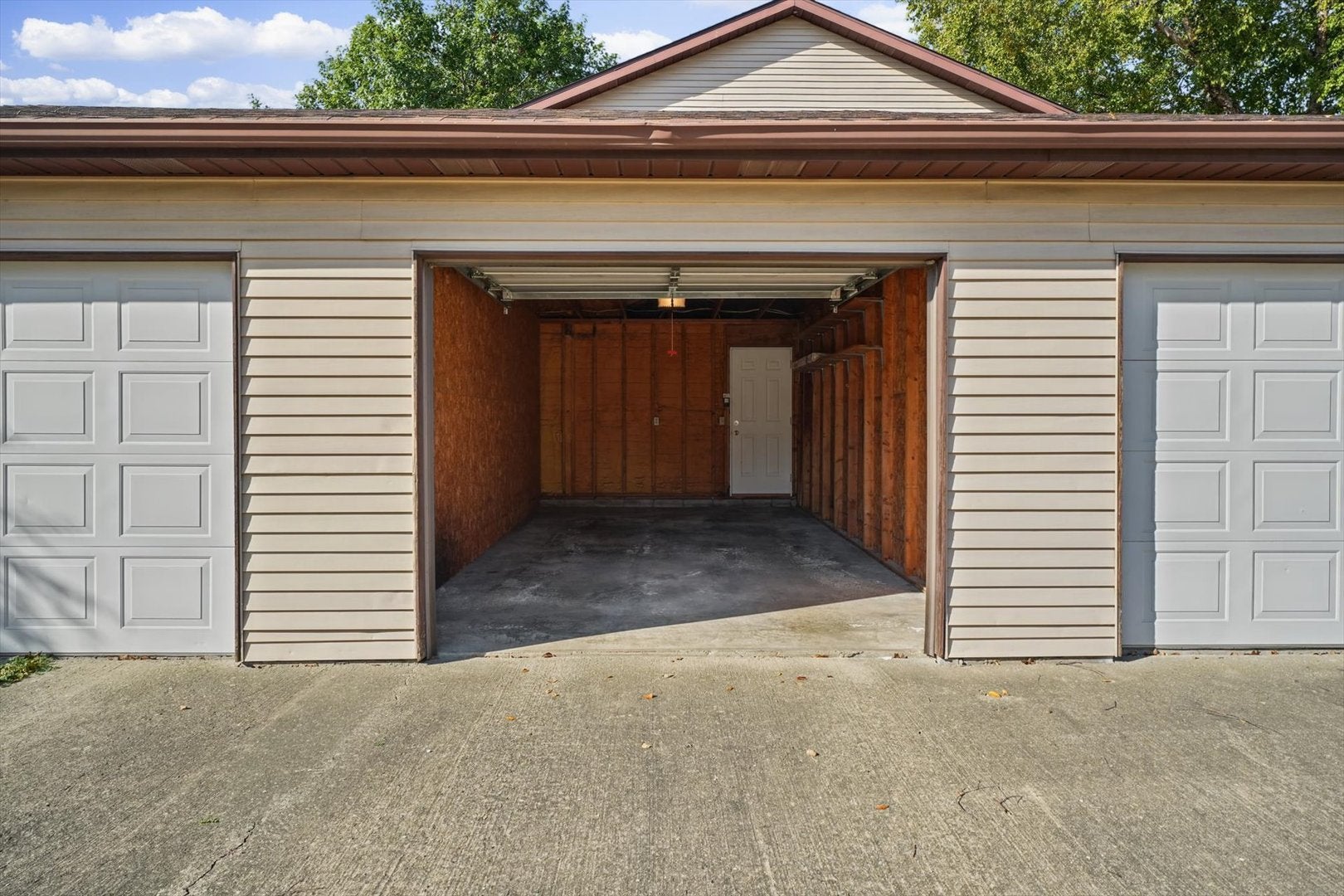 1202 Dean Drive 3
