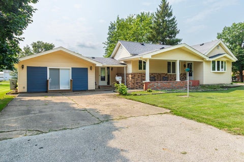 Photo of 214 NE 6TH Avenue, Galva, IL 61434 (MLS # 12719832)
