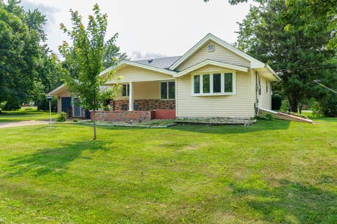 Tiny photo for 214 NE 6TH Avenue, Galva, IL 61434 (MLS # 12719832)