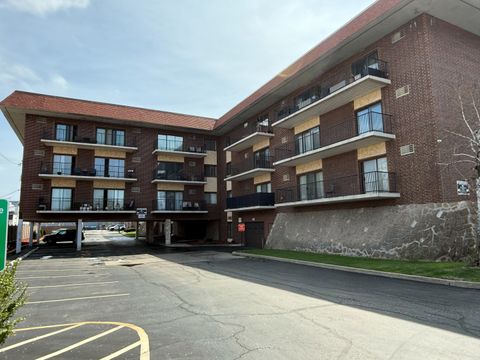 Photo of 9520 Mayfield Avenue #212, Oak Lawn, IL 60453 (MLS # 12601892)