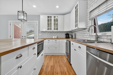 Tiny photo for 4338 N Overhill Avenue, Norridge, IL 60706 (MLS # 12494839)