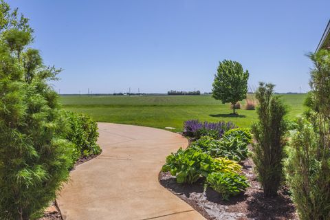 Tiny photo for 14431 E 2400 North Road, Hudson, IL 61748 (MLS # 12511918)