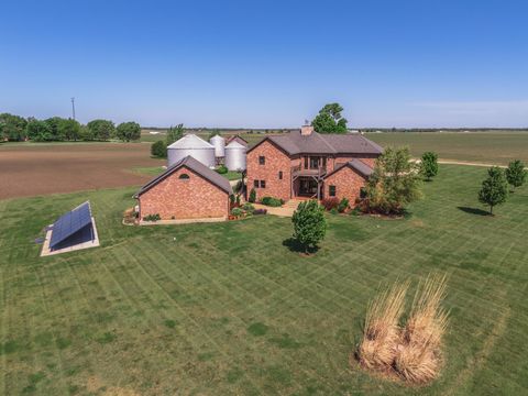 Tiny photo for 14431 E 2400 North Road, Hudson, IL 61748 (MLS # 12511918)