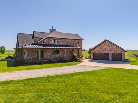 Tiny photo for 14431 E 2400 North Road, Hudson, IL 61748 (MLS # 12511918)