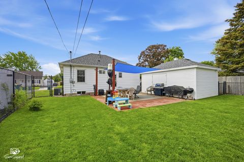 Tiny photo for 1611 Marquette Road, Joliet, IL 60435 (MLS # 12639375)