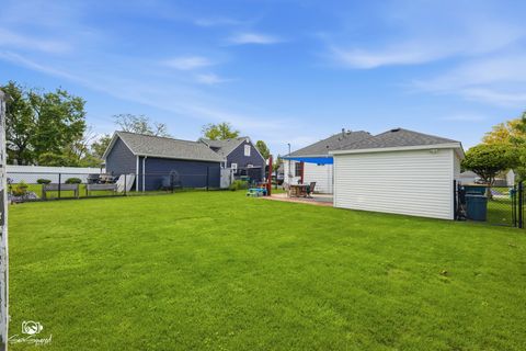 Tiny photo for 1611 Marquette Road, Joliet, IL 60435 (MLS # 12639375)