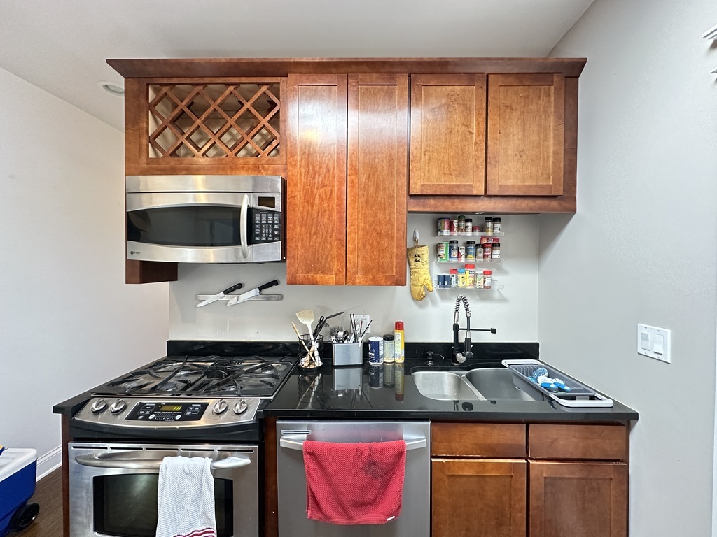 2702 W Cortland Street 3