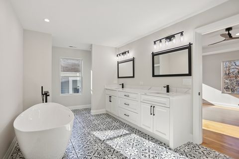 Tiny photo for 1326 N Race Avenue, Arlington Heights, IL 60004 (MLS # 12486774)