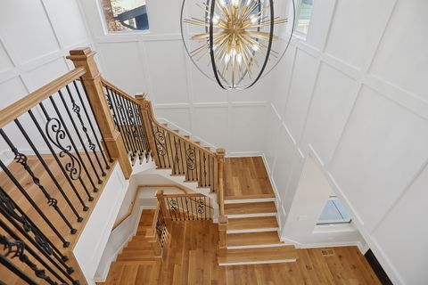 Tiny photo for 1326 N Race Avenue, Arlington Heights, IL 60004 (MLS # 12486774)