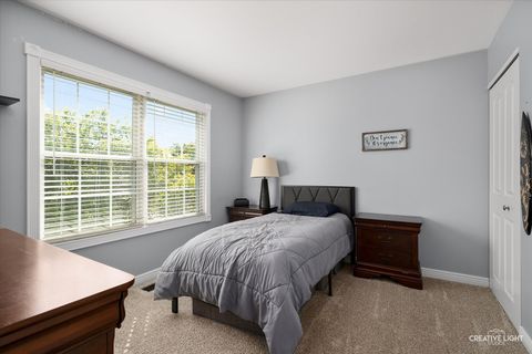 Tiny photo for 504 Dogwood Court, North Aurora, IL 60542 (MLS # 12481731)