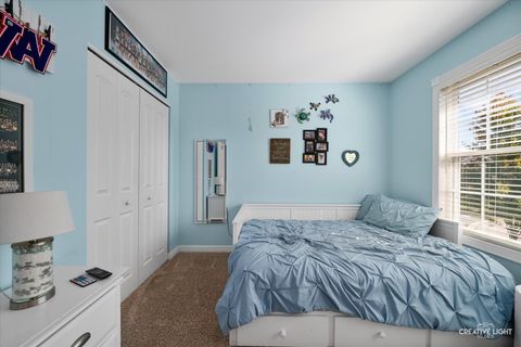 Tiny photo for 504 Dogwood Court, North Aurora, IL 60542 (MLS # 12481731)